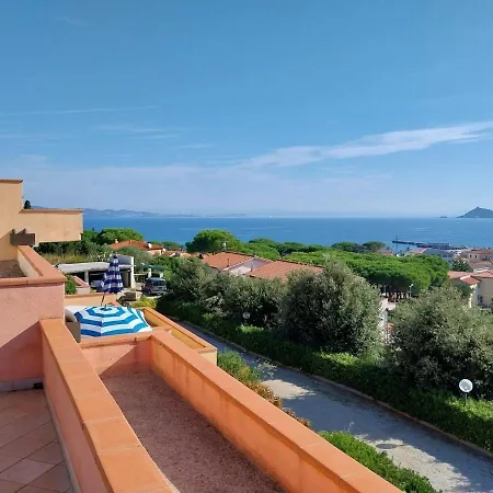 Appartement Bilocale Con Terrazzo Vista Mare Cavo